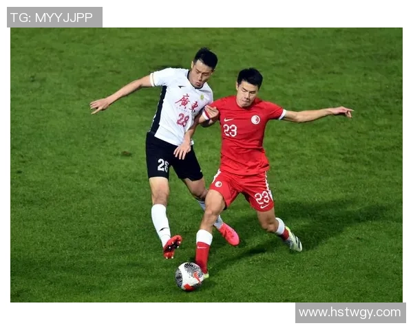 足球巨献:探秘上海足球队的团队协作 足球巨献:探秘上海足球队的团队协作